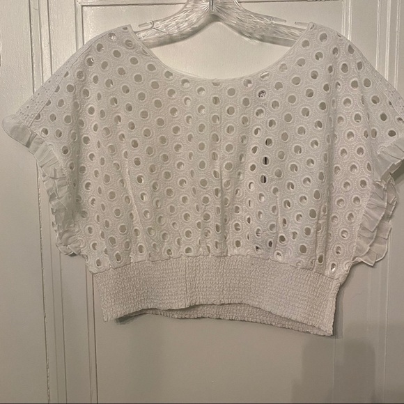 Kisuii Zoie Eyelet-Embroidered Coverup Crop Top XSmall NWT - Picture 5 of 9